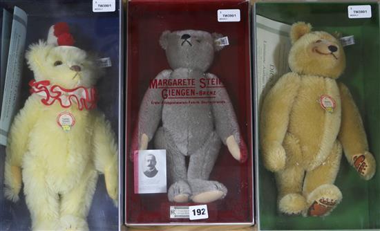 Three Margarete Steiff modern replica bears, boxed,